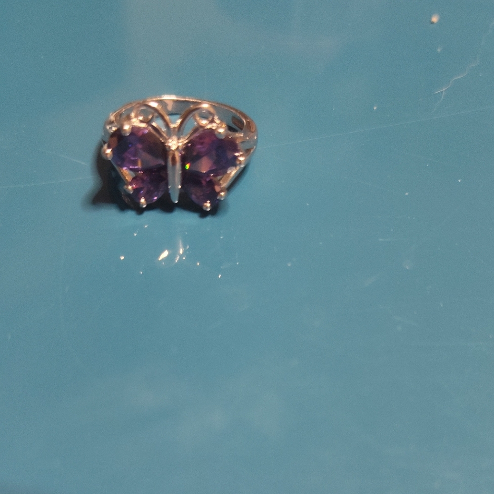 Elegant Purple Butterfly Ring